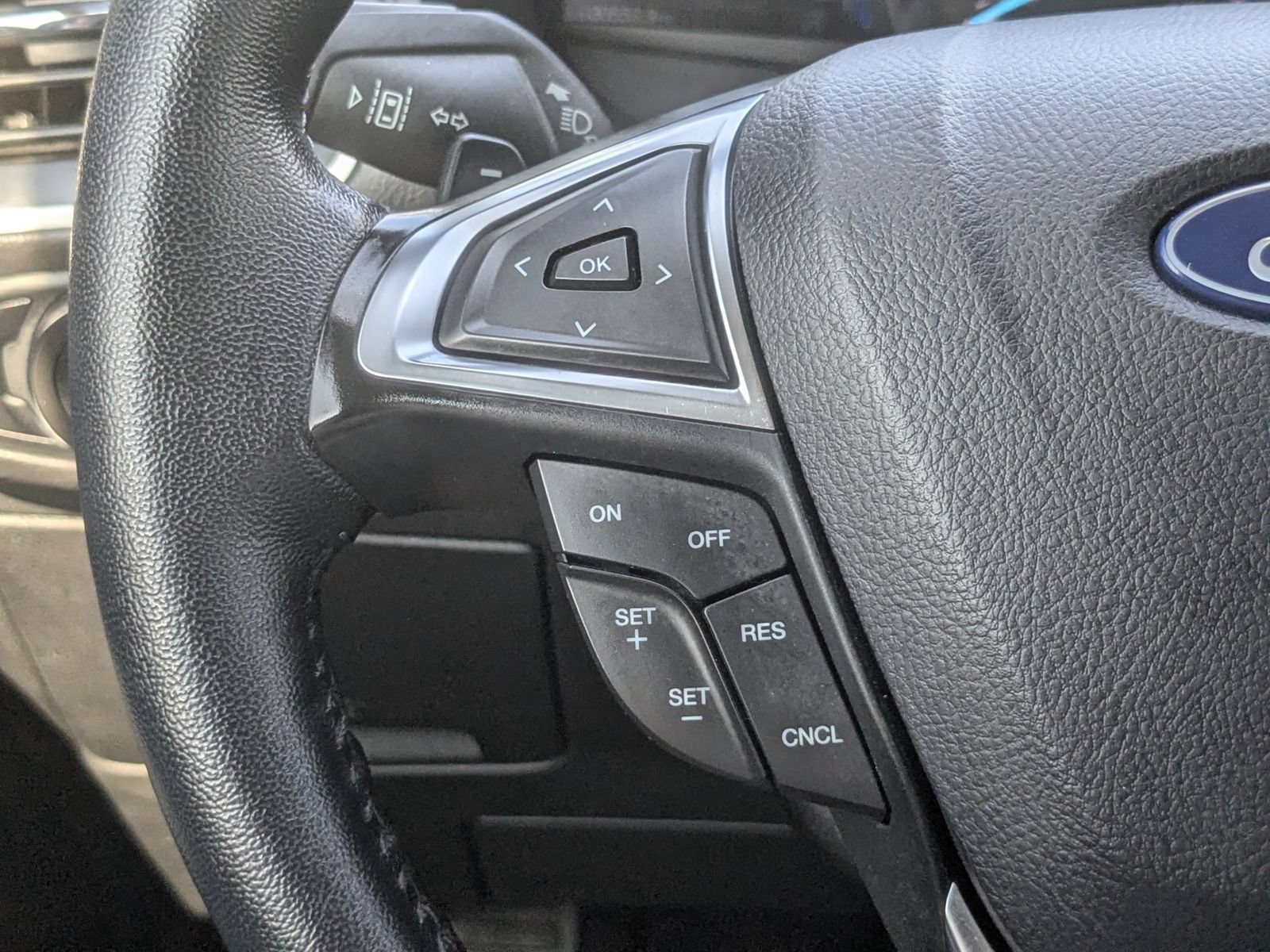 Used 2024 Ford Edge SEL w/ Convenience Package AWD/4WD image 17