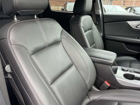 Used 2024 Chevrolet Blazer LT FWD image 31