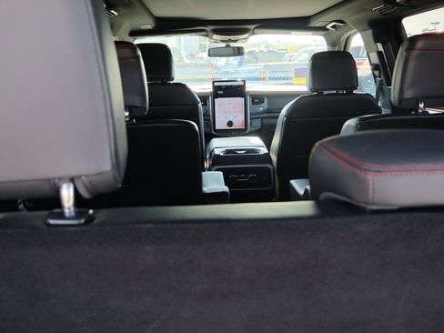 Certified 2024 Ford Expedition Limited image 27