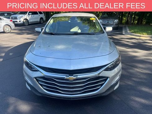 Used 2022 Chevrolet Malibu LS w/ Driver Confidence Package II FWD image 12