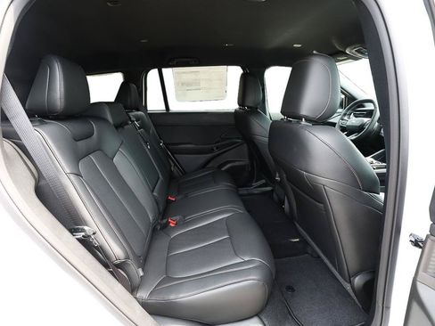 New 2026 Jeep Cherokee Limited AWD/4WD image 20