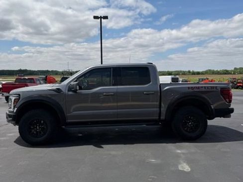 Used 2024 Ford F150 Raptor AWD/4WD image 5