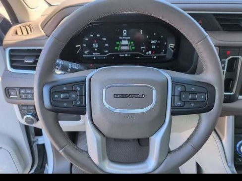 Certified 2024 GMC Yukon Denali AWD/4WD image 19