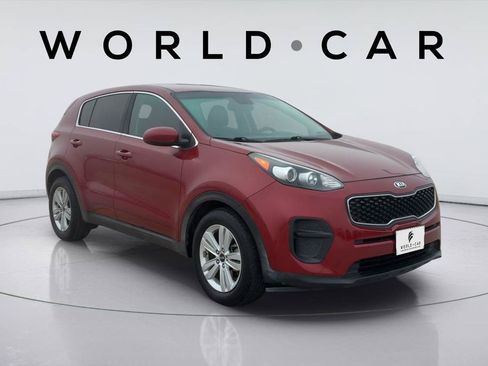Used 2017 Kia Sportage LX FWD image 1