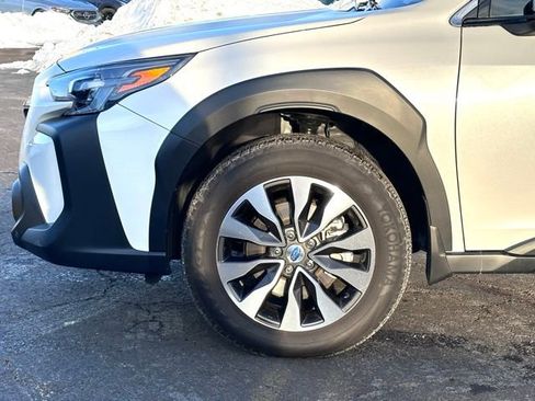 Used 2025 Subaru Outback Touring XT w/ Popular Package #2 image 7