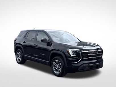 Used 2025 GMC Terrain Elevation