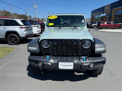 Used 2023 Jeep Wrangler Unlimited w/ 8.4" Radio Group AWD/4WD image 2
