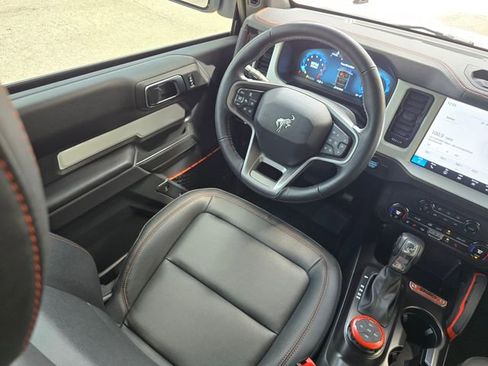 Used 2025 Ford Bronco Stroppe Edition AWD/4WD image 33