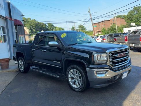 Used 2017 GMC Sierra 1500 SLT w/ SLT Premium Package AWD/4WD image 4