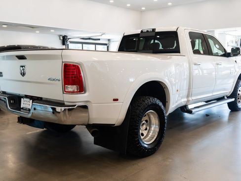 Used 2015 RAM 3500 Laramie Longhorn AWD/4WD image 4