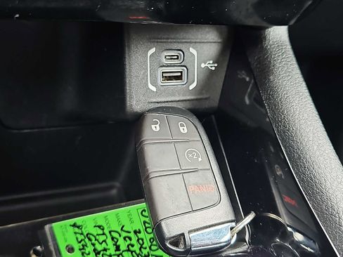 Used 2023 Jeep Compass Limited w/ Sun and Sound Group image 24