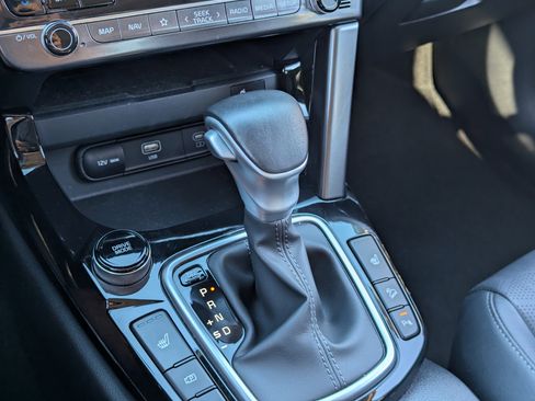 Used 2025 Kia Seltos EX w/ EX Sunroof Package image 28