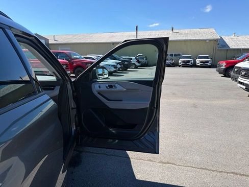 Used 2026 Ford Explorer Active w/ Active Comfort Package AWD/4WD image 31