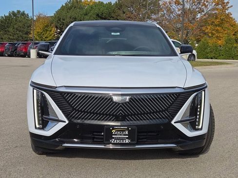 New 2026 Cadillac Lyriq Premium Luxury image 5