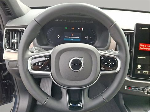 New 2026 Volvo XC90 B6 Plus w/ Protection Package Premier image 10