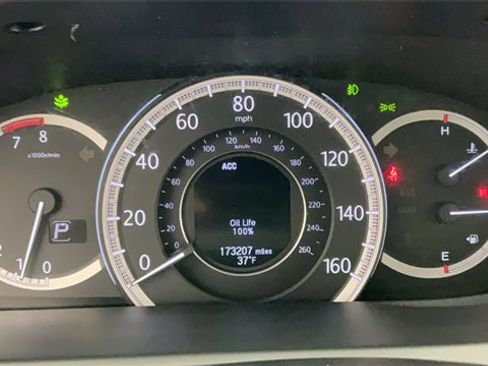 Used 2013 Honda Accord Touring image 2