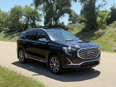 Used 2018 GMC Terrain Denali AWD/4WD image 4