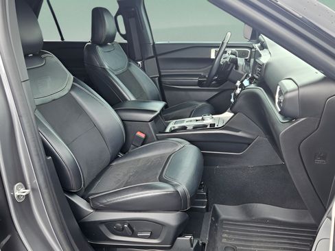 Used 2022 Ford Explorer ST w/ ST Street Pack RWD image 15