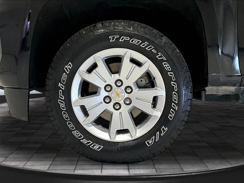 Used 2022 Chevrolet Colorado LT w/ Fleet Safety Package RWD image 34