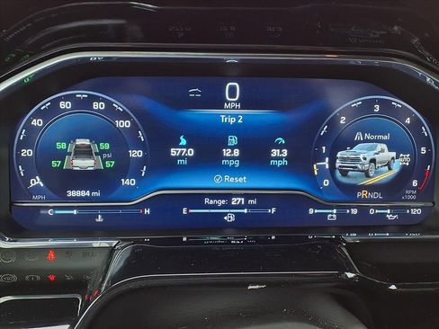 Used 2024 Chevrolet Silverado 2500 ZR2 w/ Technology Package image 15