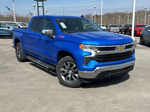 New 2025 Chevrolet Silverado 1500 LT image 2