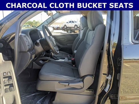 Used 2022 Nissan Frontier S w/ Technology Package image 3