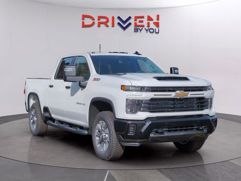 New 2026 Chevrolet Silverado 2500 Custom w/ Custom Value Package image 8