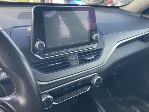 Used 2024 Nissan Altima 2.5 SR image 20