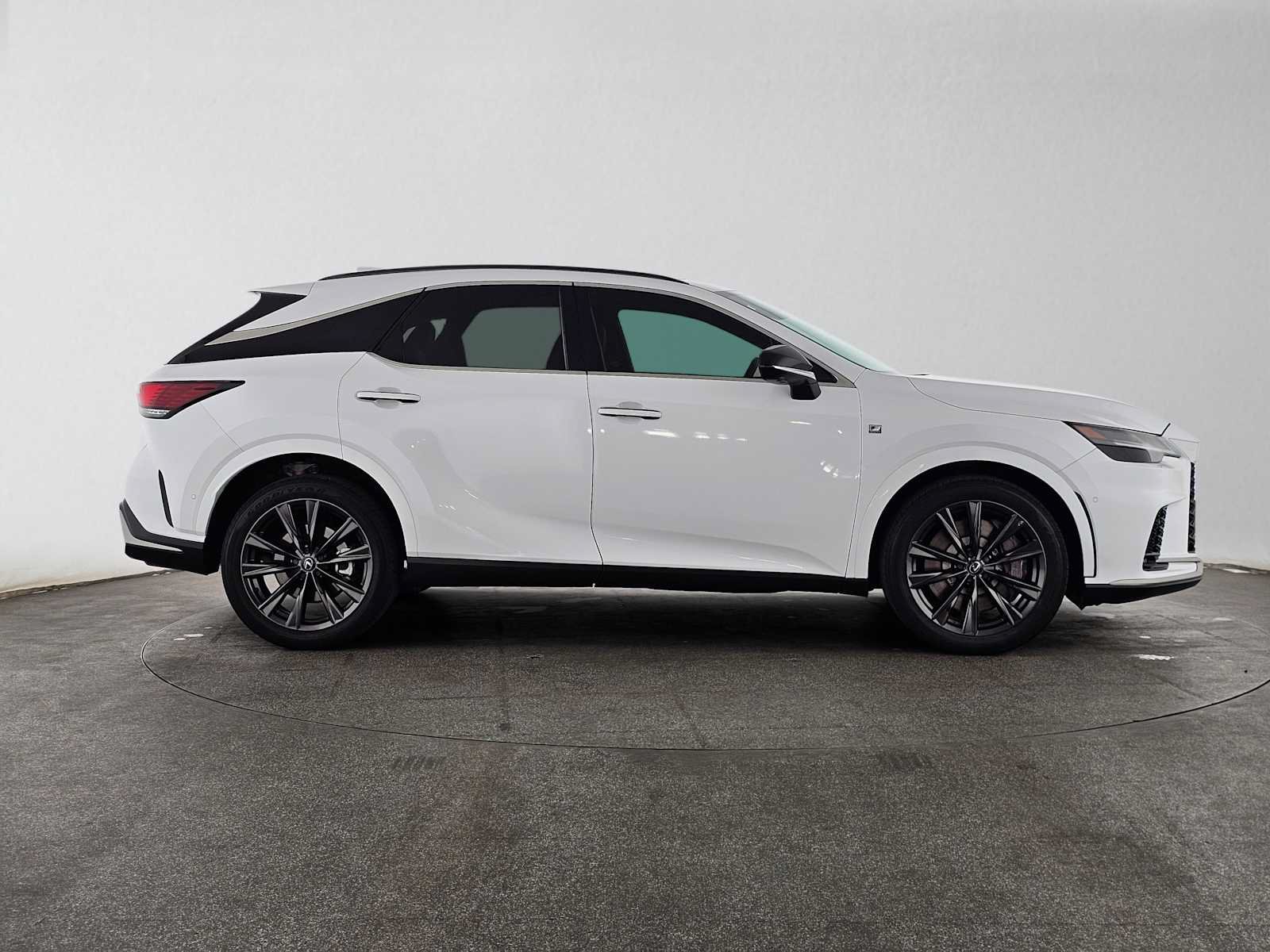 Certified 2024 Lexus RX 350 F Sport w/ Convenience Package AWD/4WD image 2