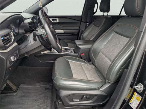 Used 2022 Ford Explorer Timberline image 10