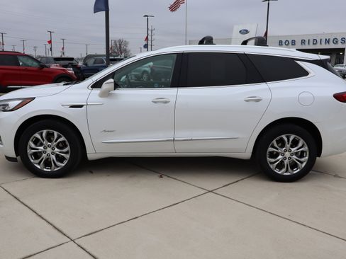 Used 2021 Buick Enclave Avenir image 8