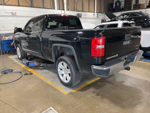 Used 2015 GMC Sierra 1500 SLE w/ SLE Value Package image 9