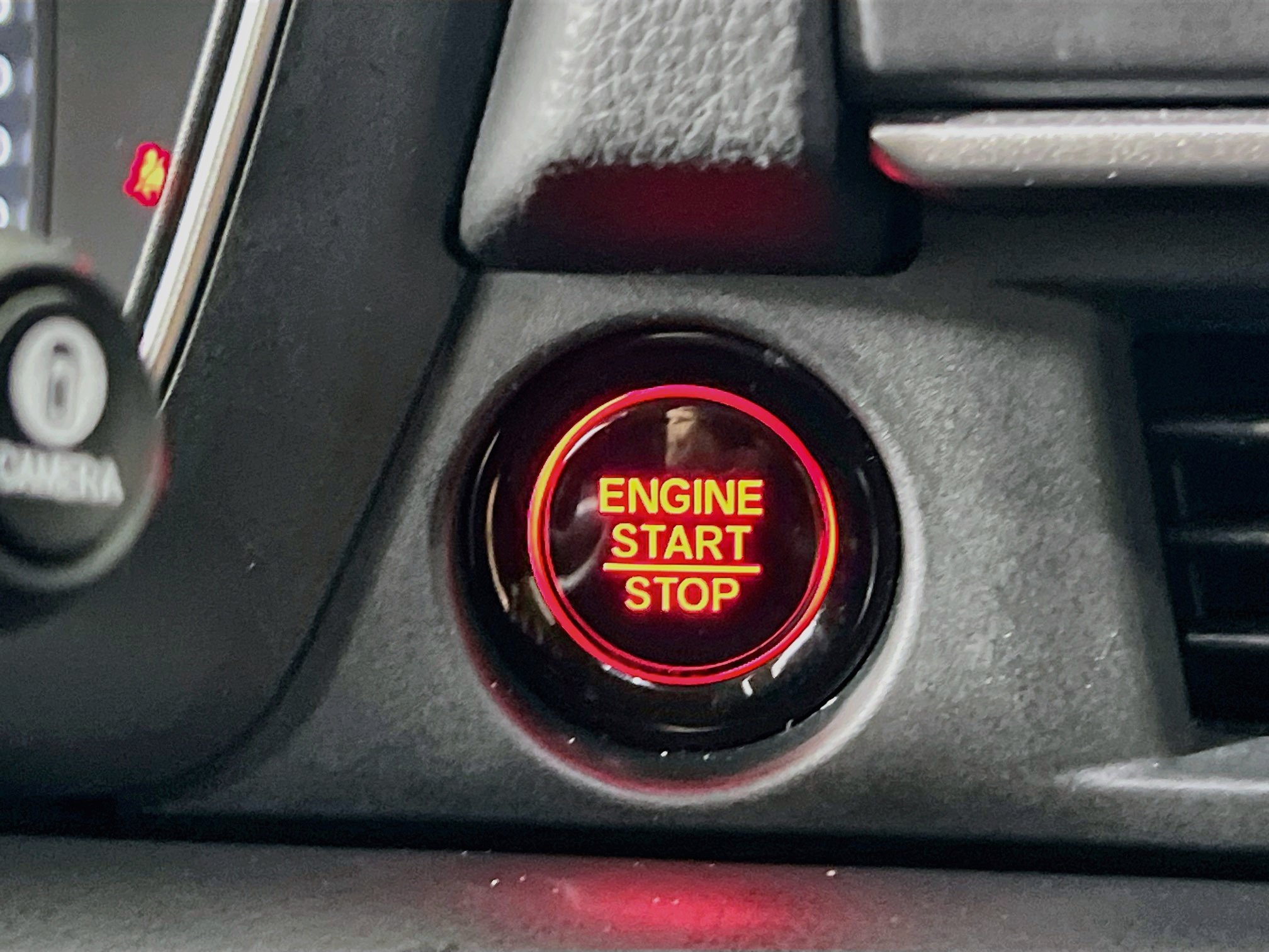 Used 2024 Honda Pilot Elite image 23