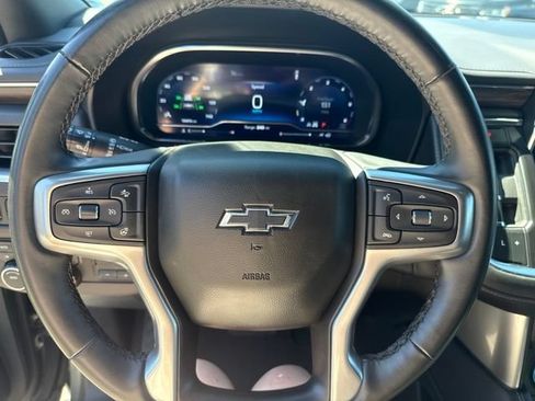 Used 2024 Chevrolet Tahoe Z71 w/ Luxury Package AWD/4WD image 25