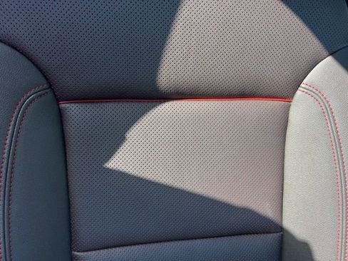 Used 2023 Chevrolet Blazer RS image 44