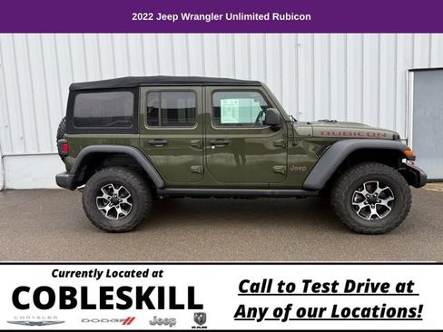 Used 2022 Jeep Wrangler Unlimited Rubicon w/ Cold Weather Group image 5