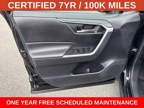 Used 2025 Toyota RAV4 XLE AWD/4WD image 13