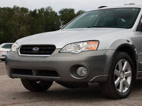 Used 2007 Subaru Outback 2.5i AWD/4WD image 25