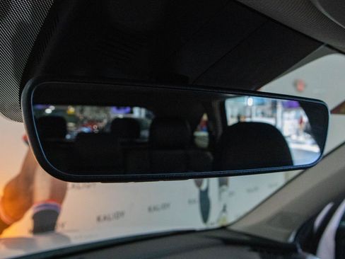 New 2025 Kia Sorento S w/ Panoramic Sunroof Package image 13