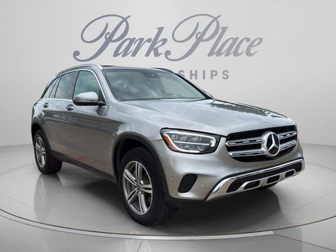 Used 2022 Mercedes-Benz GLC 300 4MATIC image 7