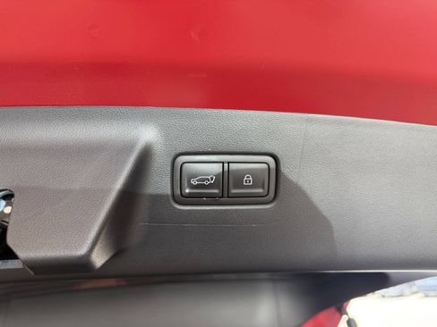 Used 2026 Hyundai Santa Fe SEL FWD image 16