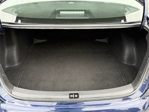 New 2026 Volkswagen Atlas SE image 28