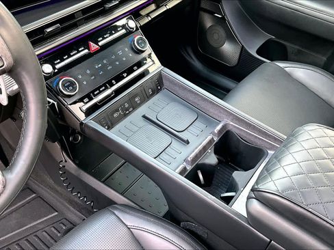 Used 2024 Hyundai Santa Fe Calligraphy image 14