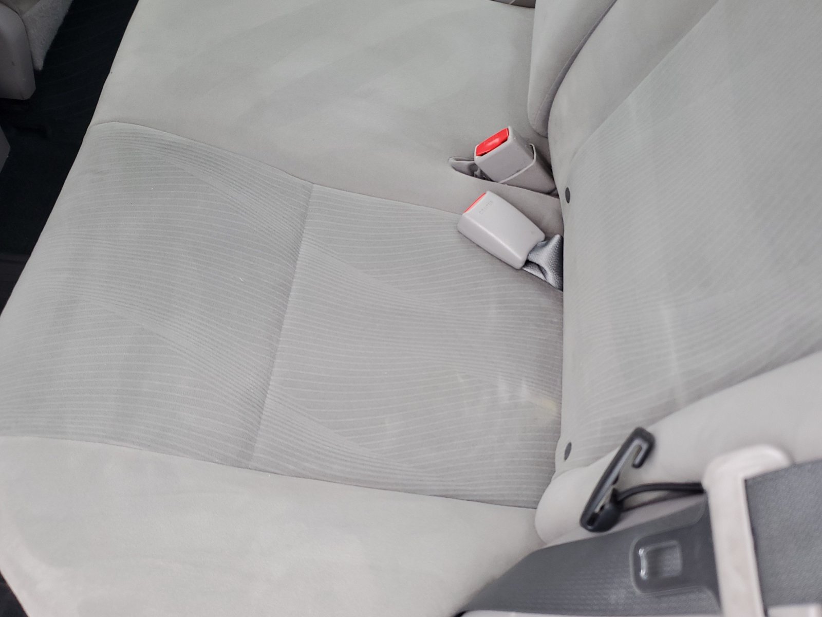 Used 2013 Toyota Corolla LE FWD image 14