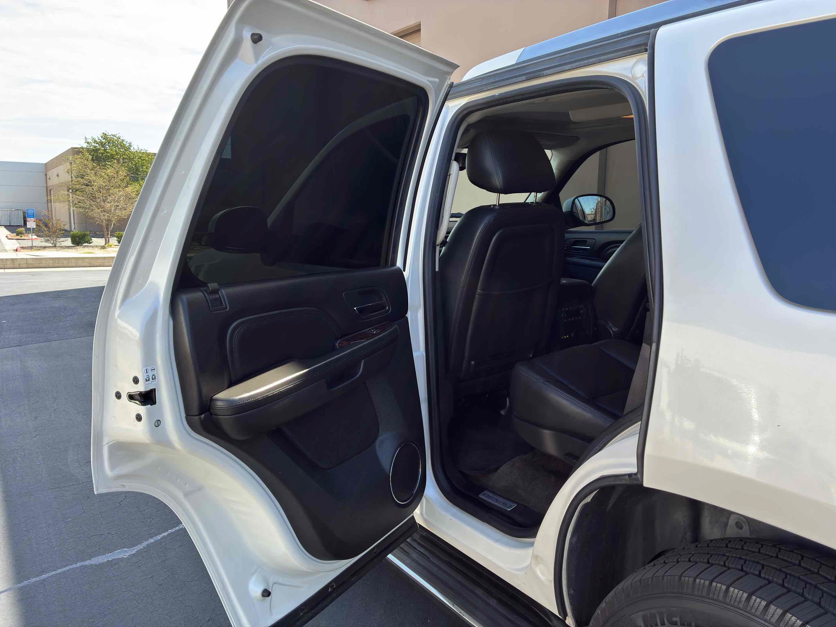Used 2012 GMC Yukon Denali AWD/4WD image 48