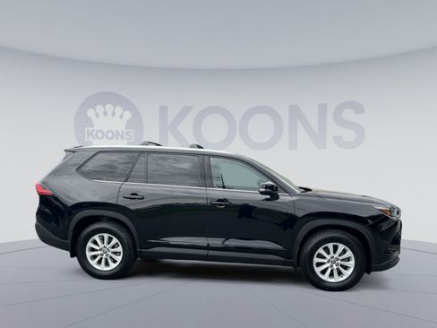 Used 2024 Toyota Grand Highlander AWD image 8