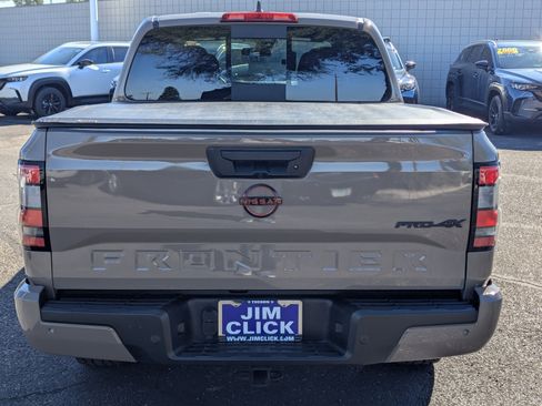 Used 2024 Nissan Frontier PRO-4X w/ Pro Convenience Package image 3