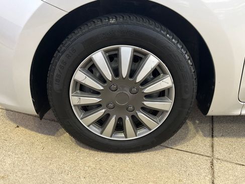 Used 2018 Kia Rio LX image 9