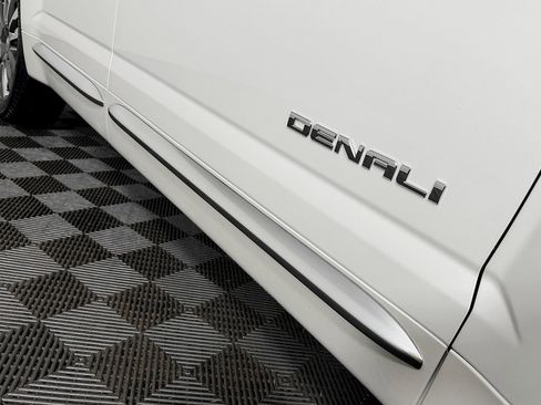 Used 2017 GMC Terrain Denali image 25