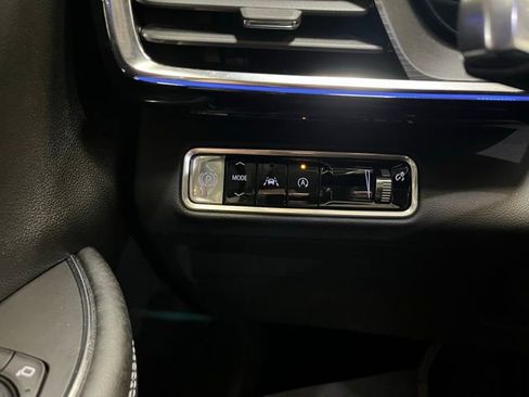 Used 2025 Buick Envision Preferred image 14